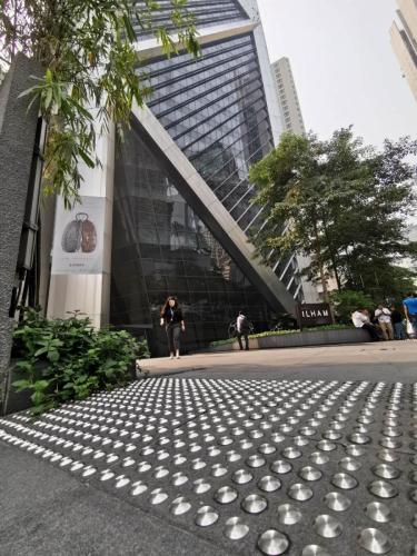 IB Tower Tactile Stud